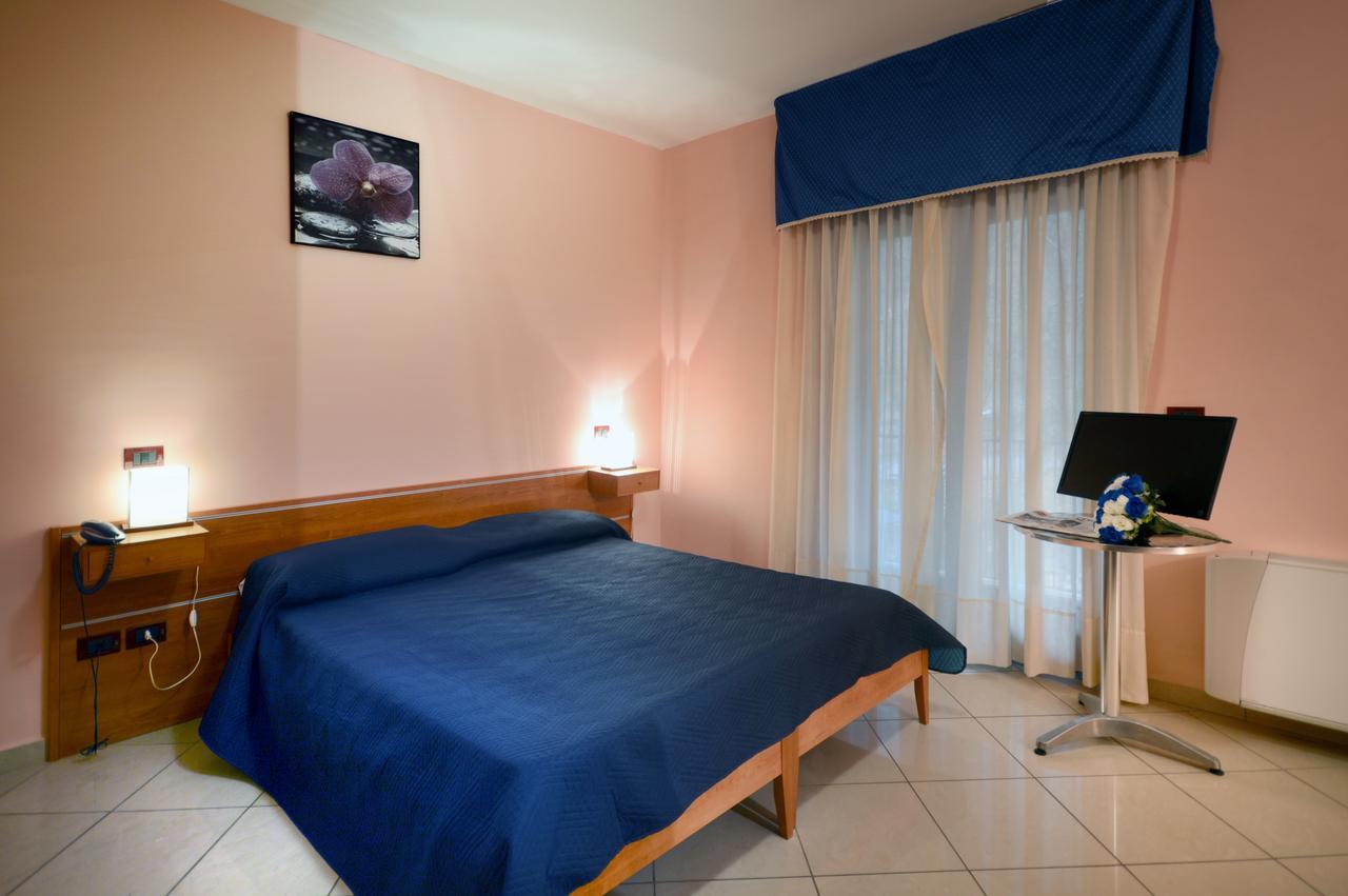 Royal Hotel Montevergine Ospedaletto dʼAlpinolo Esterno foto