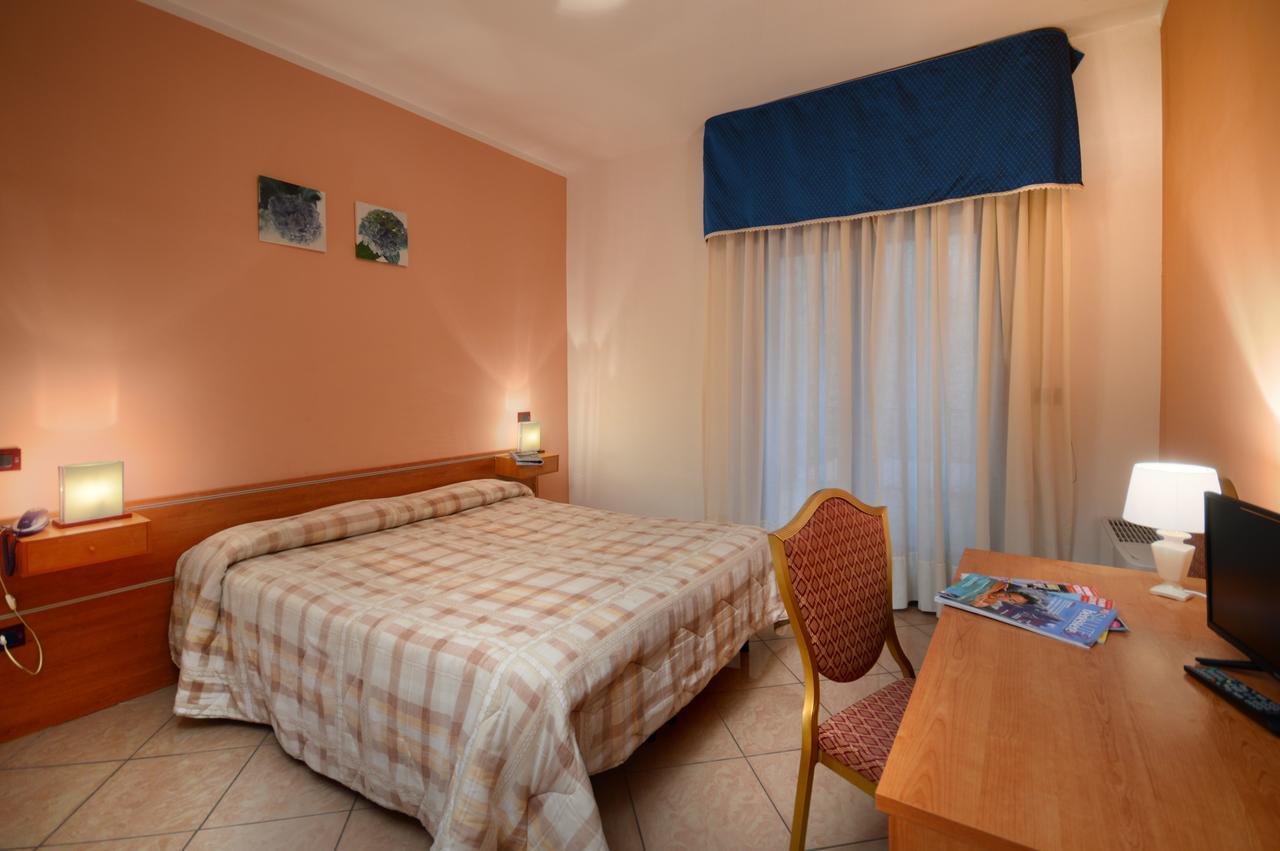 Royal Hotel Montevergine Ospedaletto dʼAlpinolo Esterno foto
