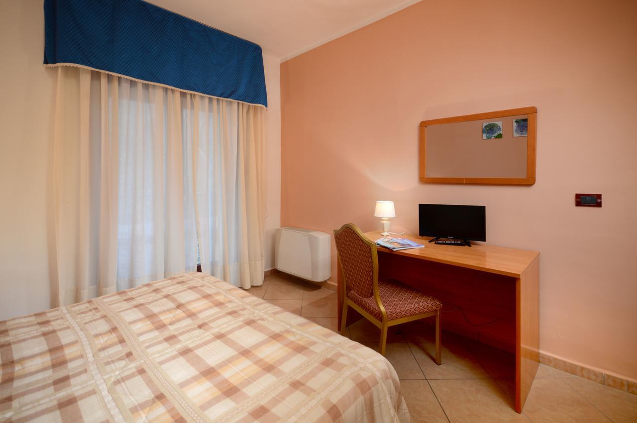 Royal Hotel Montevergine Ospedaletto dʼAlpinolo Esterno foto